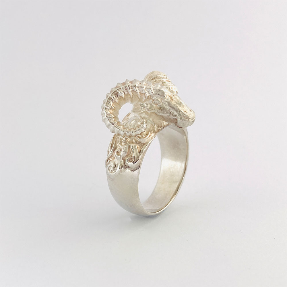 Ram Head Ring